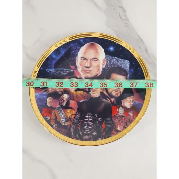 Star Trek Next Generation Picard Year 1994 Porcelain 8 1/8" Wall Decor Plate - Picture 15 of 15
